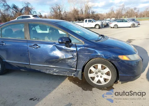 2008 Honda Civic Lx z USA, uszkodzony, nr VIN 1HGFA16598L042128